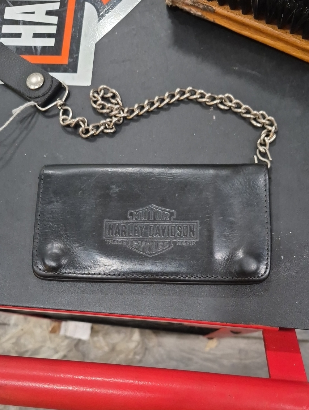 Vintage Harley-Davidson Black Leather Chain Wallet with Embossed Logo